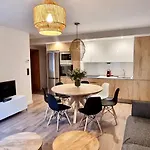 Lcr Boutique, Lcr Y Lcr Valles * Biescas (Aragon)