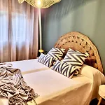 Lcr Boutique, Lcr Y Lcr Valles * Biescas (Aragon)