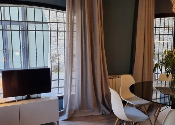 Lcr Boutique, Lcr Y Lcr Valles Biescas (Aragon)