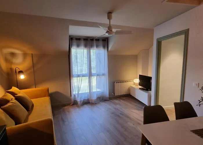 Lcr Boutique, Lcr Y Lcr Valles